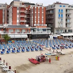 https://residence-stella-maris-pietra-ligure.hotelitalianriviera.com