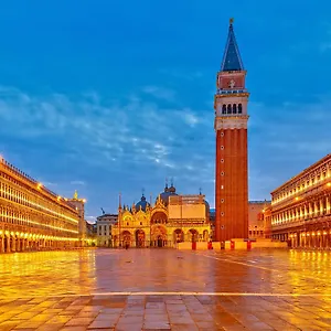 https://guest-house-silver-star.hotelslidodijesolo.com